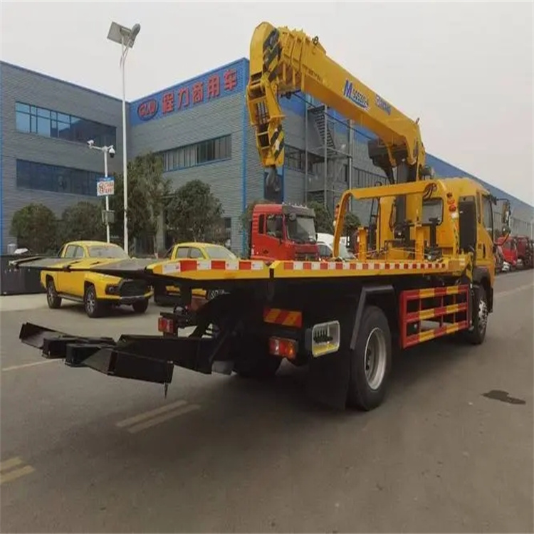 石龙附近小随车吊出租电话，轻松解决搬运烦恼