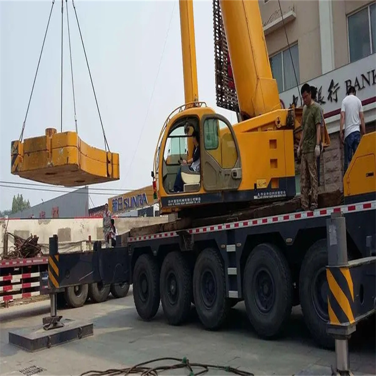 石龙当地吊车出租|机器吊装|75吨|工厂搬迁服务